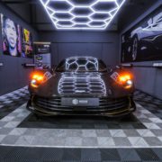 Aston Martin Valhalla Lackschutzfolierung - Motive Experience GmbH Aston Martin Valhalla Lackschutzfolierung