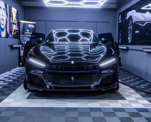Ferrari foliert XPEL