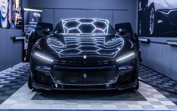Ferrari foliert XPEL