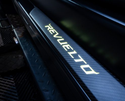 Lamborghini Revuelto - Motive Experience GmbH Lamborghini Revuelto komplett foliert 1