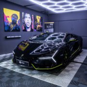 Lamborghini Revuelto komplett foliert 3 - Motive Experience GmbH Lamborghini Revuelto komplett foliert 3