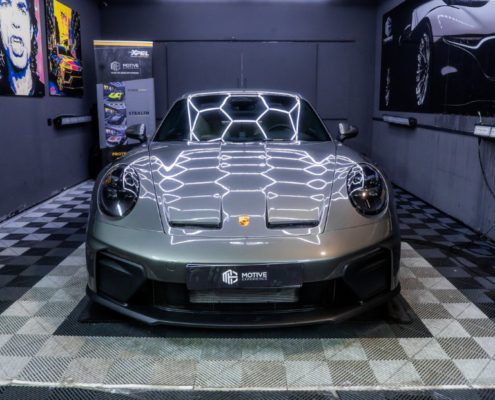 Porscher GT3 Motorhaube foliert - Motive Experience GmbH Porscher GT3 Motorhaube foliert