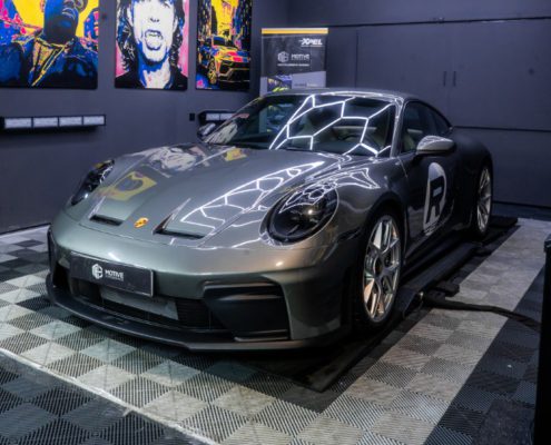 Porscher GT3 Motorhaube foliert - Motive Experience GmbH Porscher GT3 Motorhaube foliert